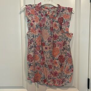 Cute LOFT sleeveless blouse Size M